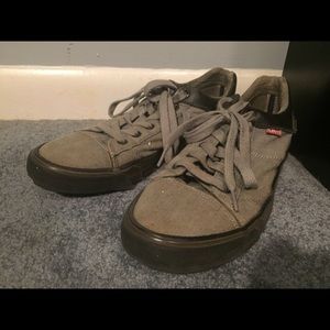 Low-top Levi sneakers
